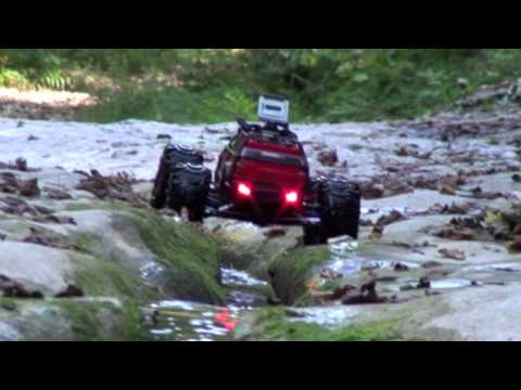 Traxxas summit crocodile &quot;drive on water&quot;